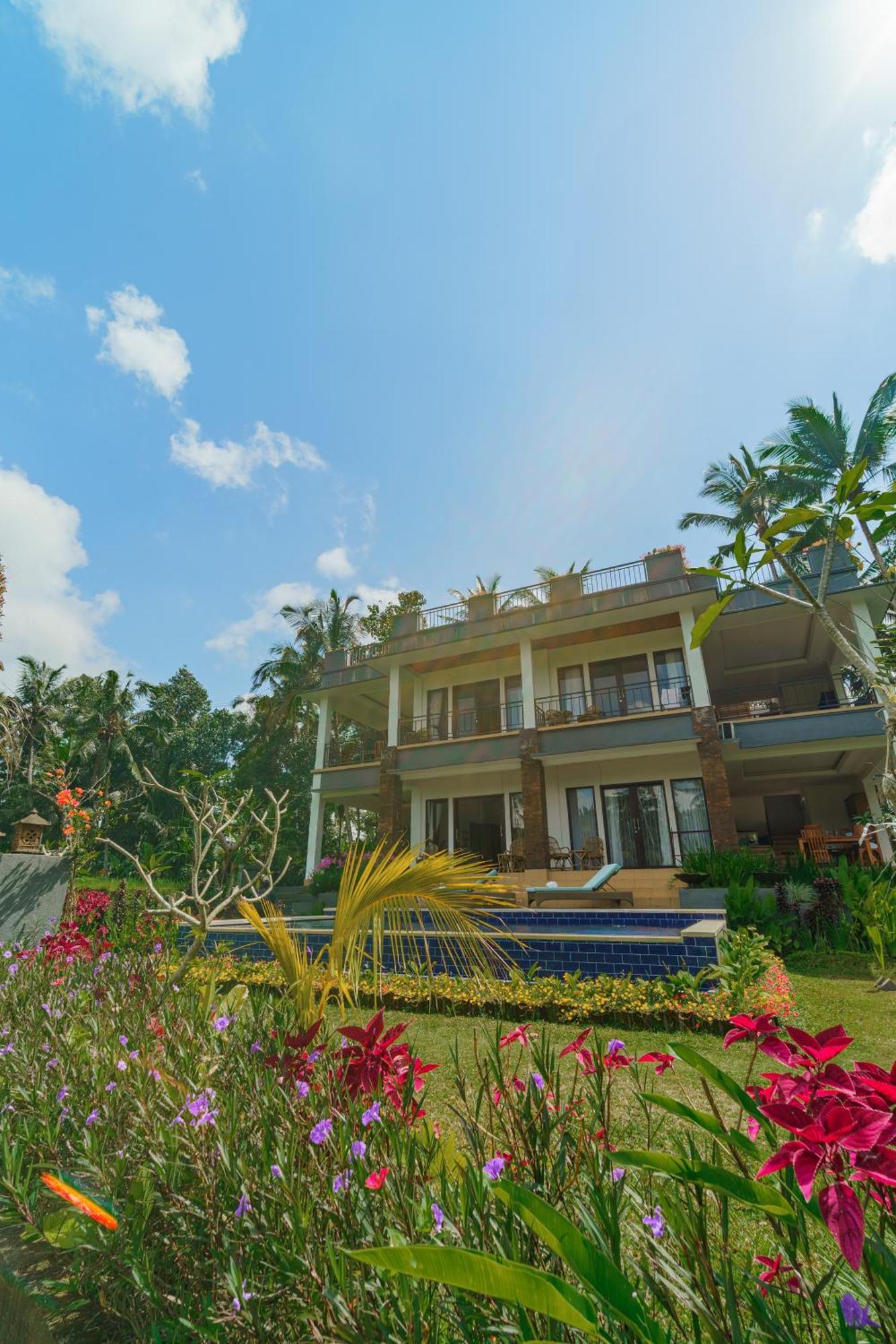 Adhidrawa Ubud Экстерьер фото
